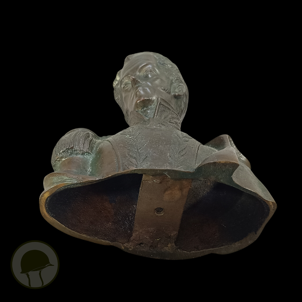 Miniatura: Busto de Bronze de Simón Bolívar