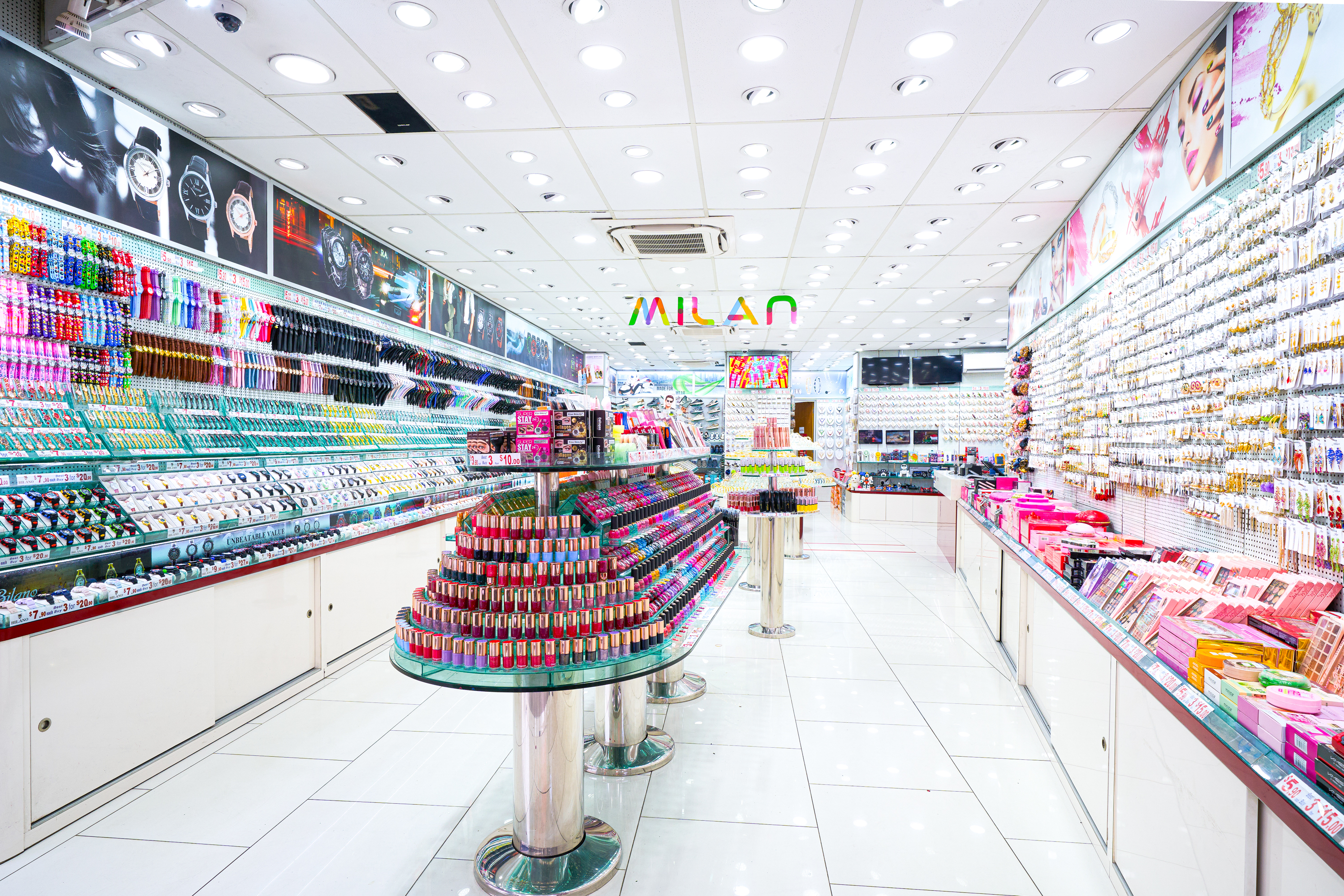 Milan Gifts Shop Photography-02.jpg