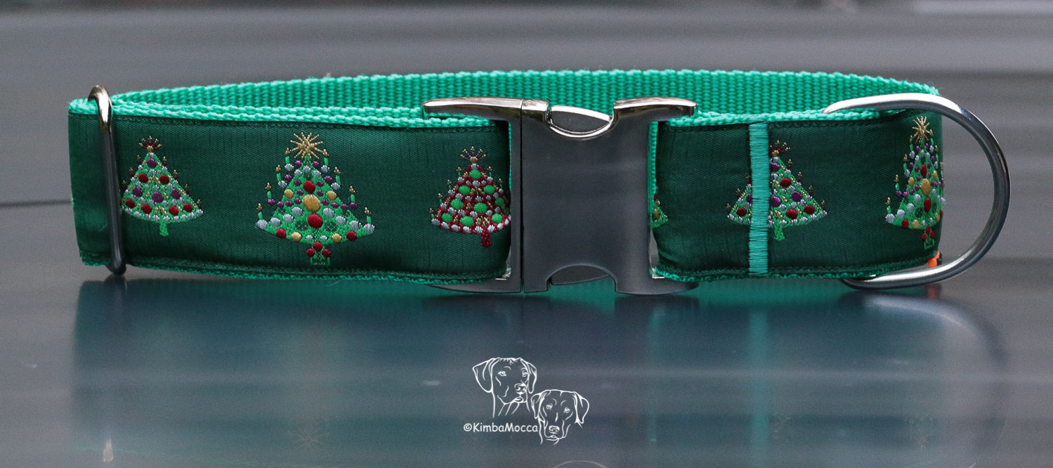 X-mas 3 on light green 40mm