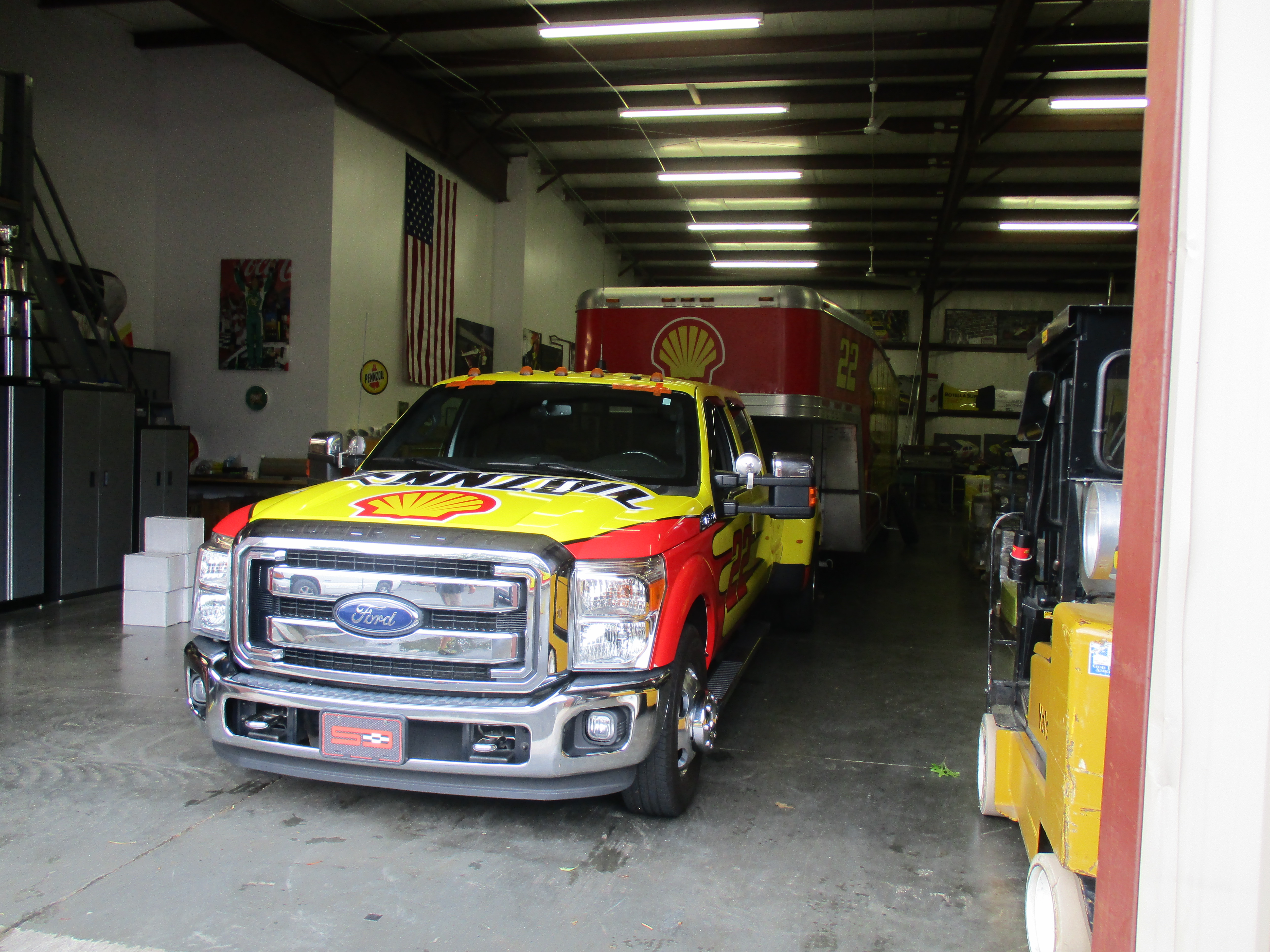 K&S AUTO GLASS auto glass repair and replacement, of North Carolina