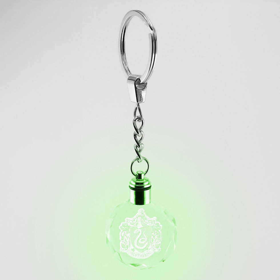 Miniaturbild: Harry Potter Slytherin Wappen Schlüsselanhänger LED Multicolor mit Ge