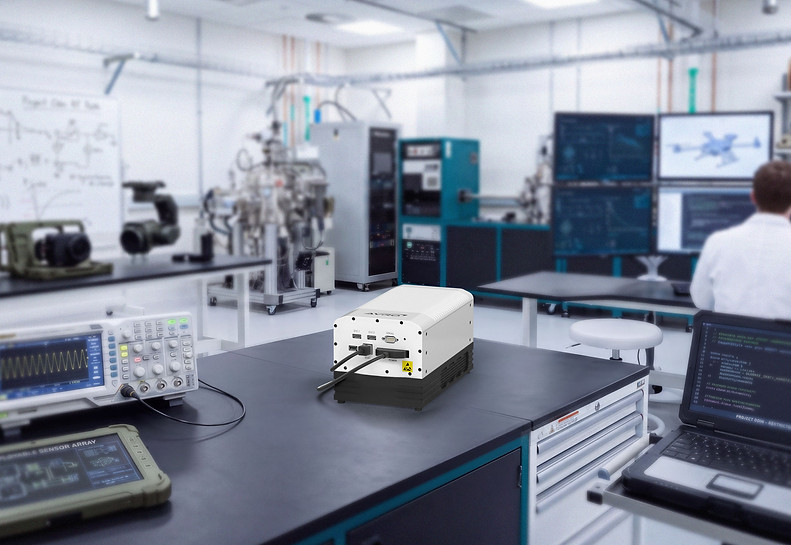 AVRO-in-a-lab-02.jpg