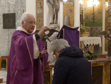 Con il segno delle Ceneri inizia il tempo della Quaresima