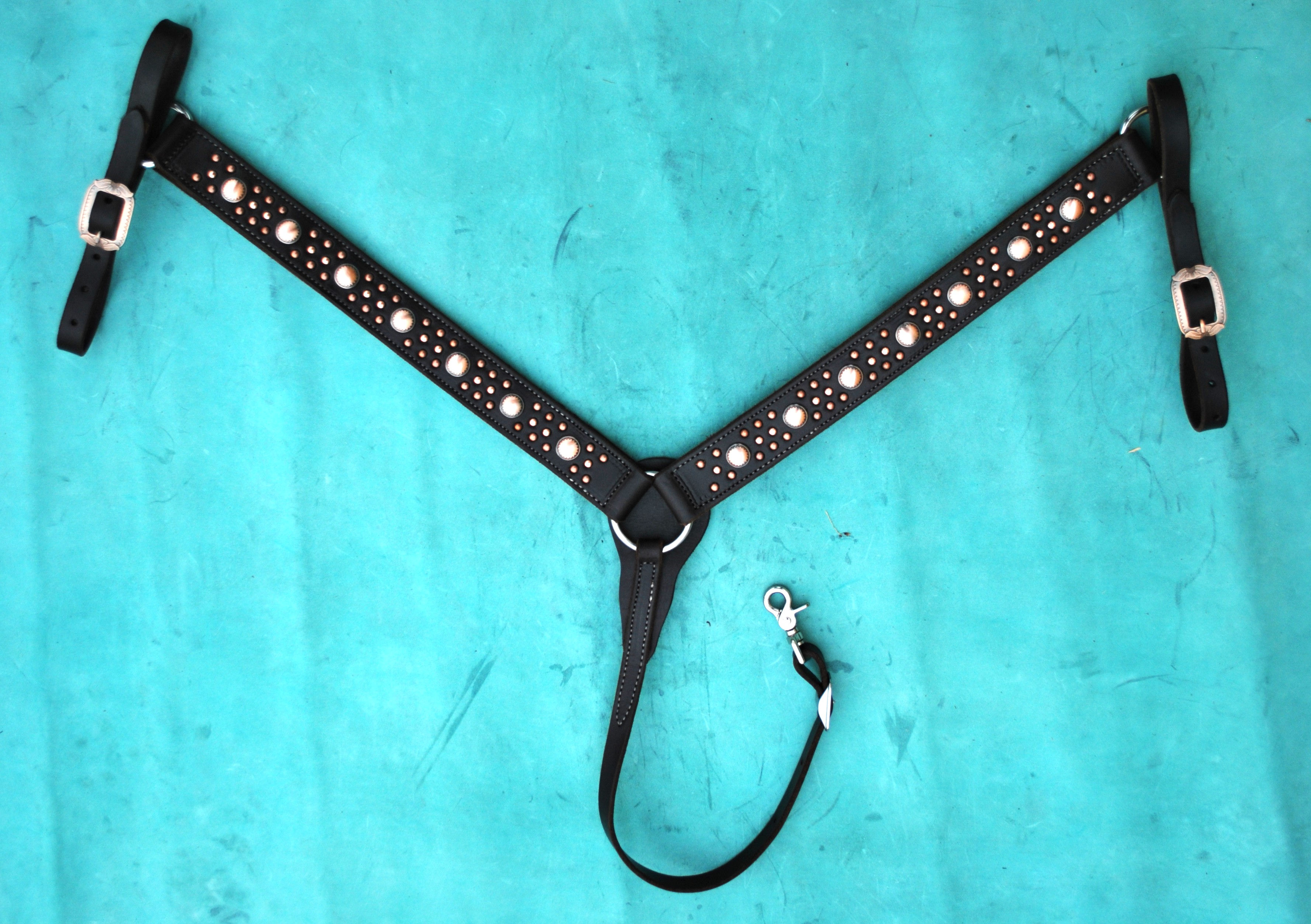 Copper Spot & Salt Straight Breast Collar