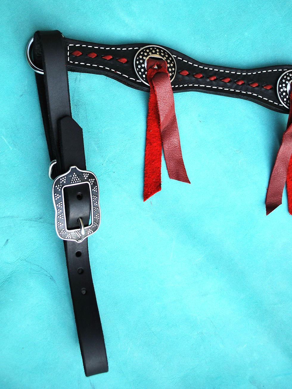 Thumbnail: Red Buck Stitch Scalloped Fullset