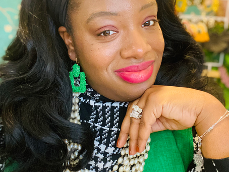 Embracing Colorful Experiences: A Journey in the World of Costume Jewelry Selling