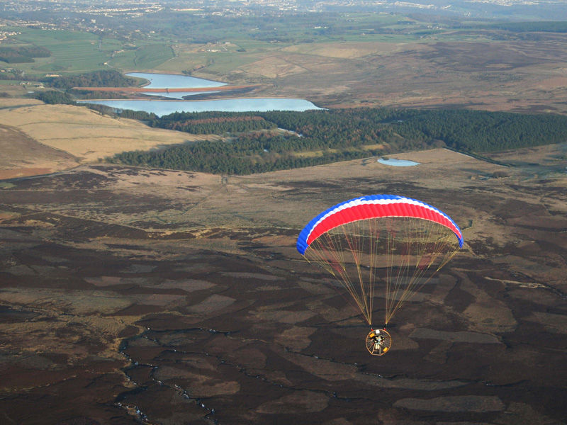 Miniatura: PARAPENTE APCO THRUST HP