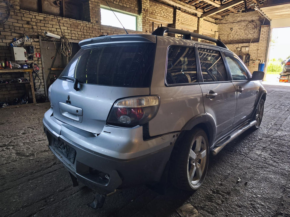 Thumbnail: Mitsubishi Outlander