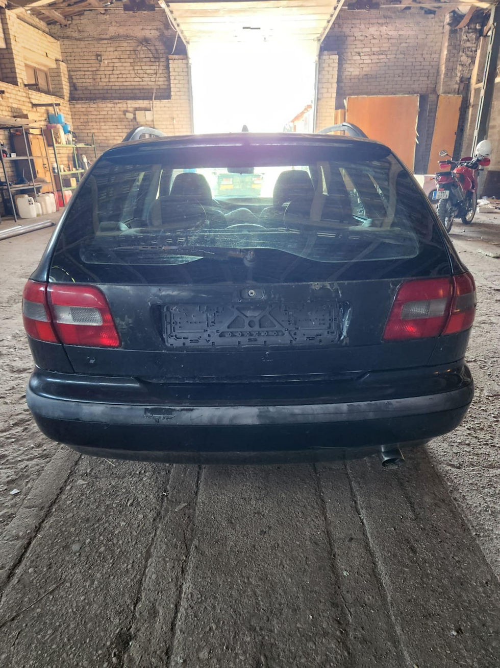 Thumbnail: Volvo V40 T4 Turbo