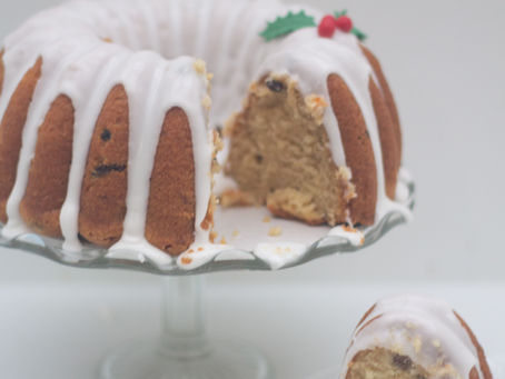 Vegan mince pie bundt cake
