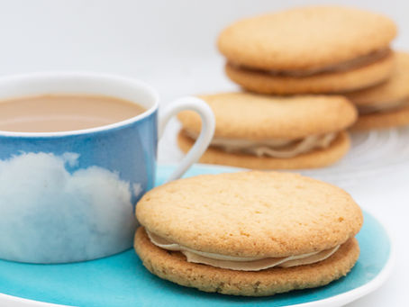 Vegan oat & tahini cookies