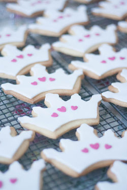 princess crown cookies