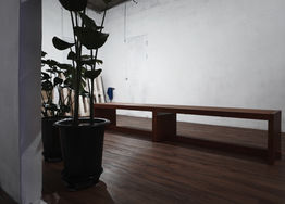 bench_ d