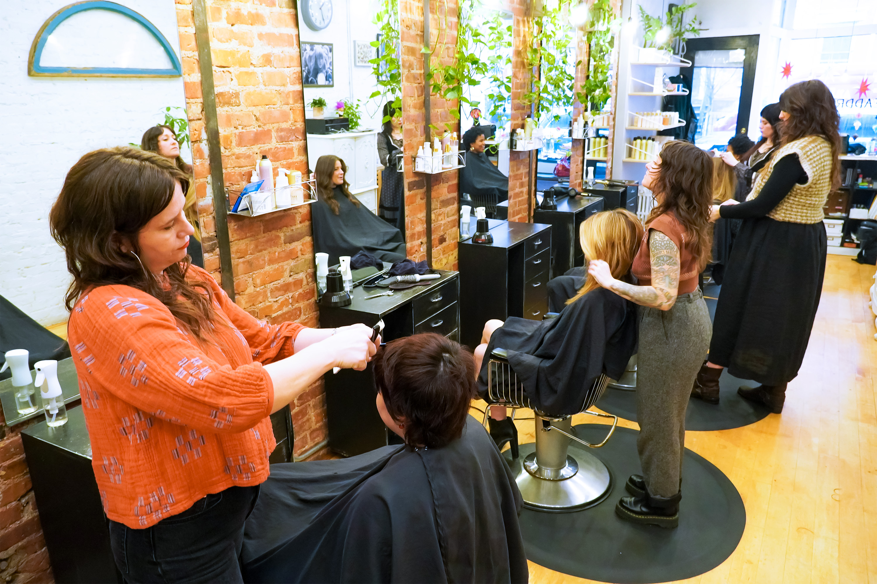 Headdress Hair Salon