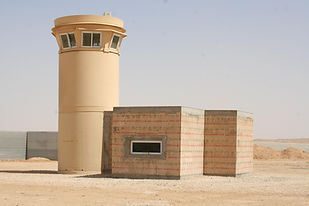 Installation of 7m Dynatower and Dynablok Structure