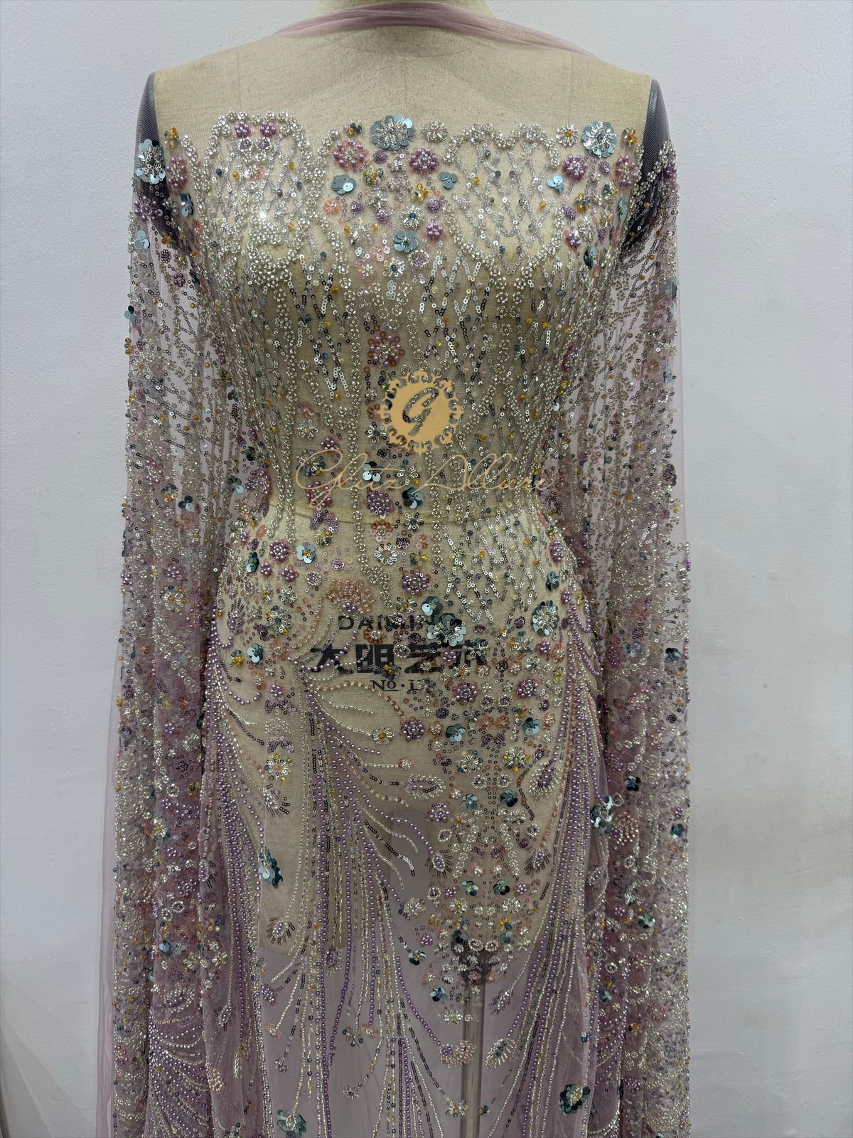 CRISS CROSS BOARDER TULLE