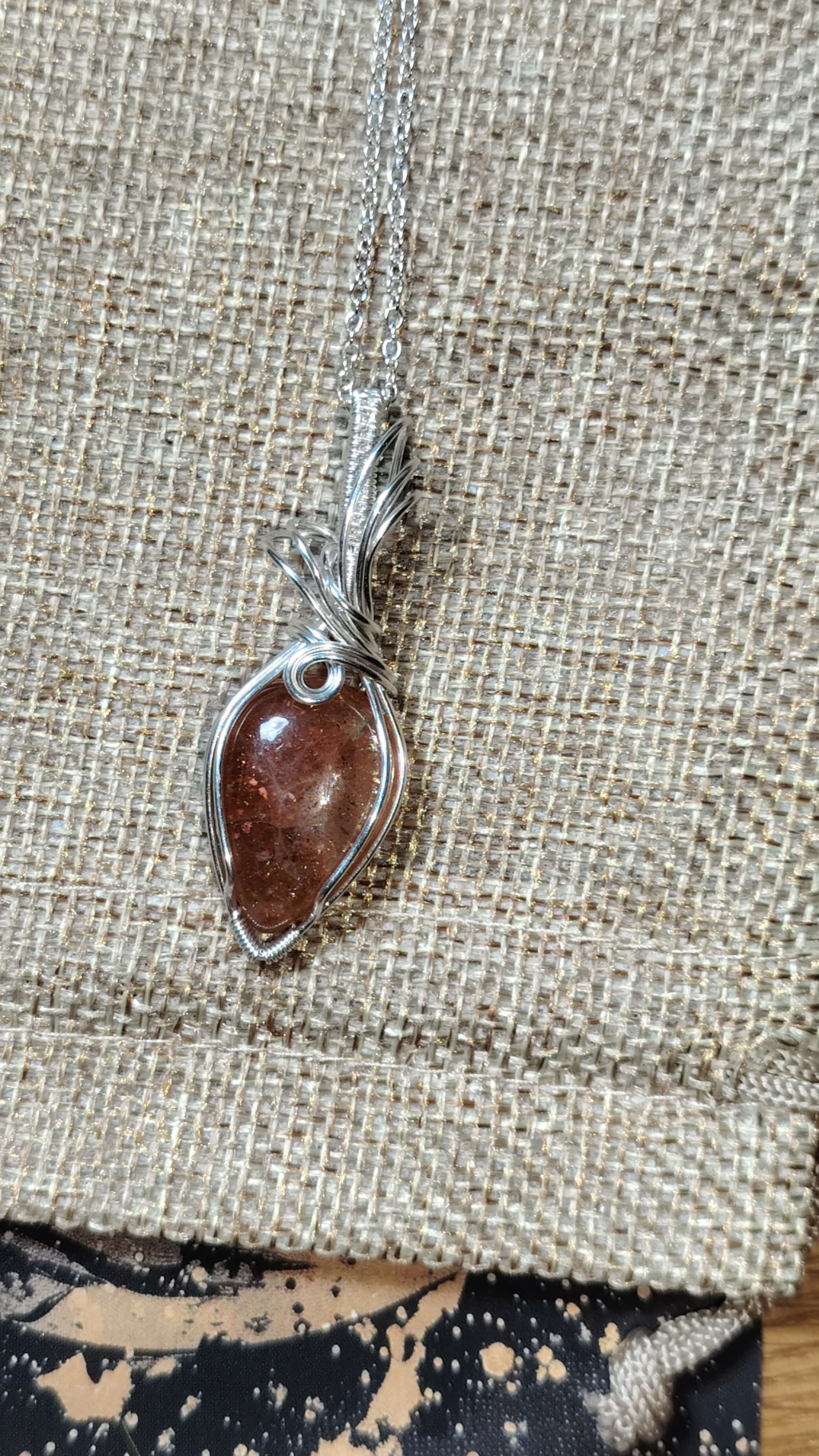 Sunheld – Sunstone Pendant in Silver Filled Wire | One of a Kind Crystal Jewelle