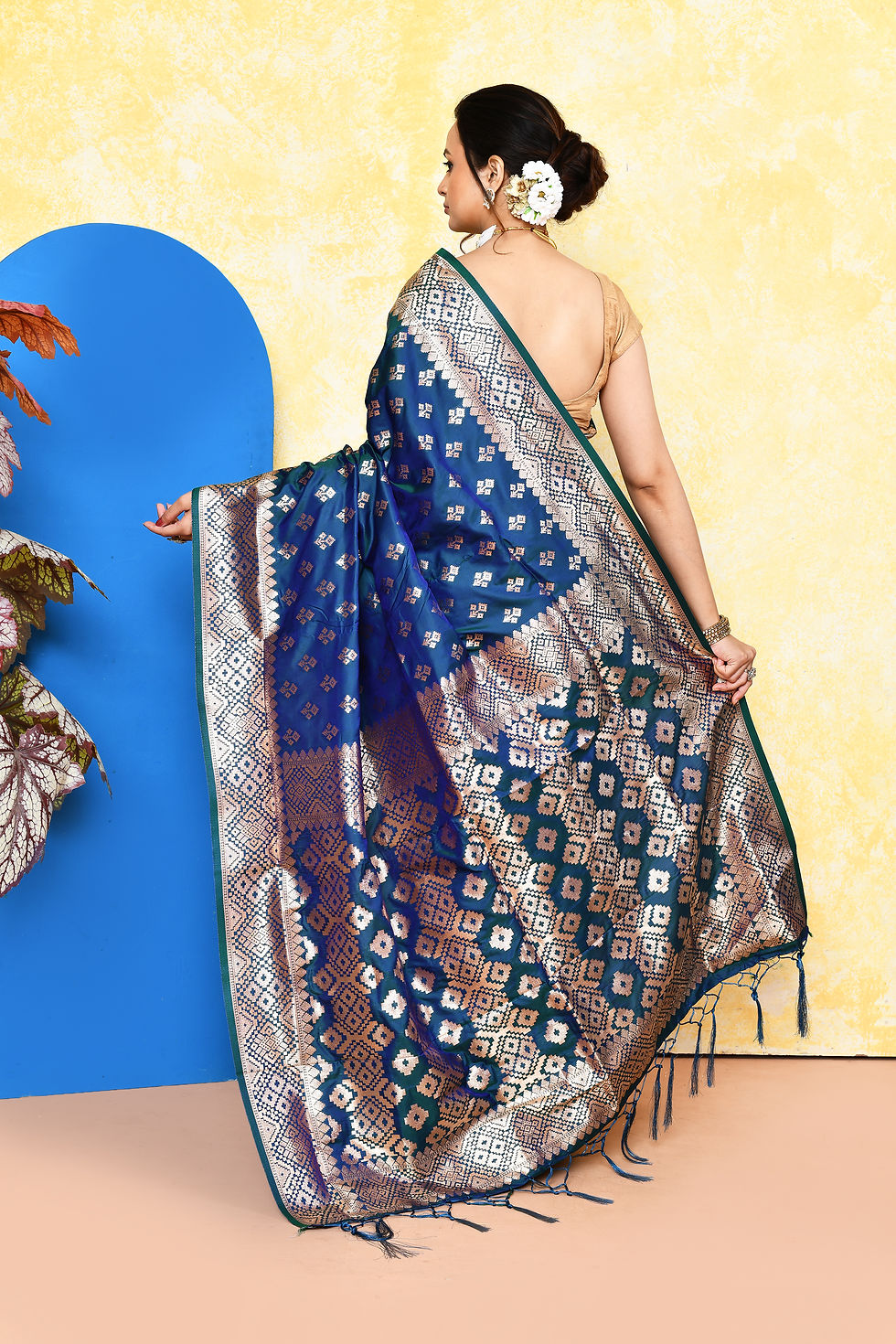 Thumbnail: FANCY SILK