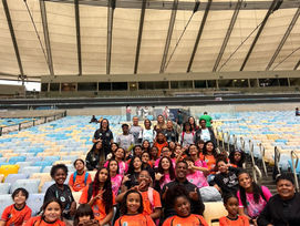 Rio: A Capital do futebol feminino: Meninas visitam maracanã em dia especial