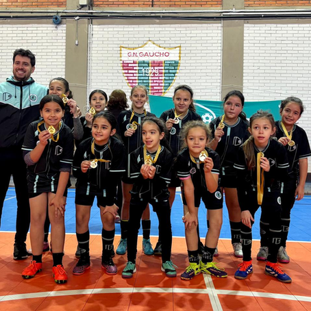 Escola da Duda realiza amistoso na sede do Grêmio Náutico Gaúcho