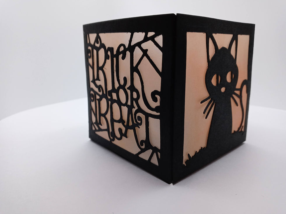 Thumbnail: Small Lantern