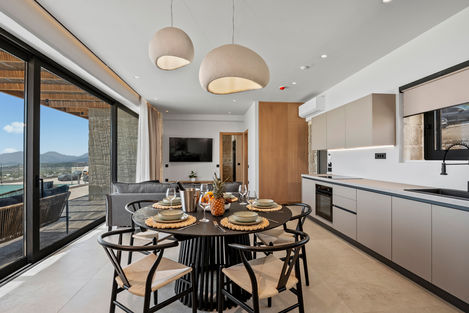 Infinity View Luxury Villas