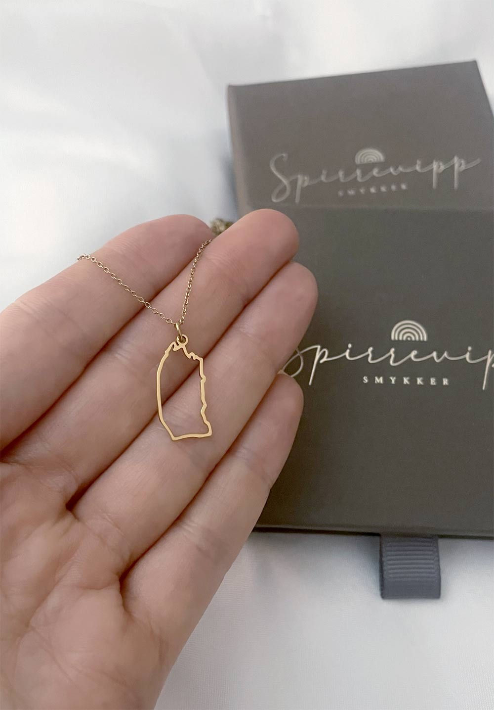 Lørenskogsmykke Lørenskog smykke | Kartsmykke  | Smykker | Necklace