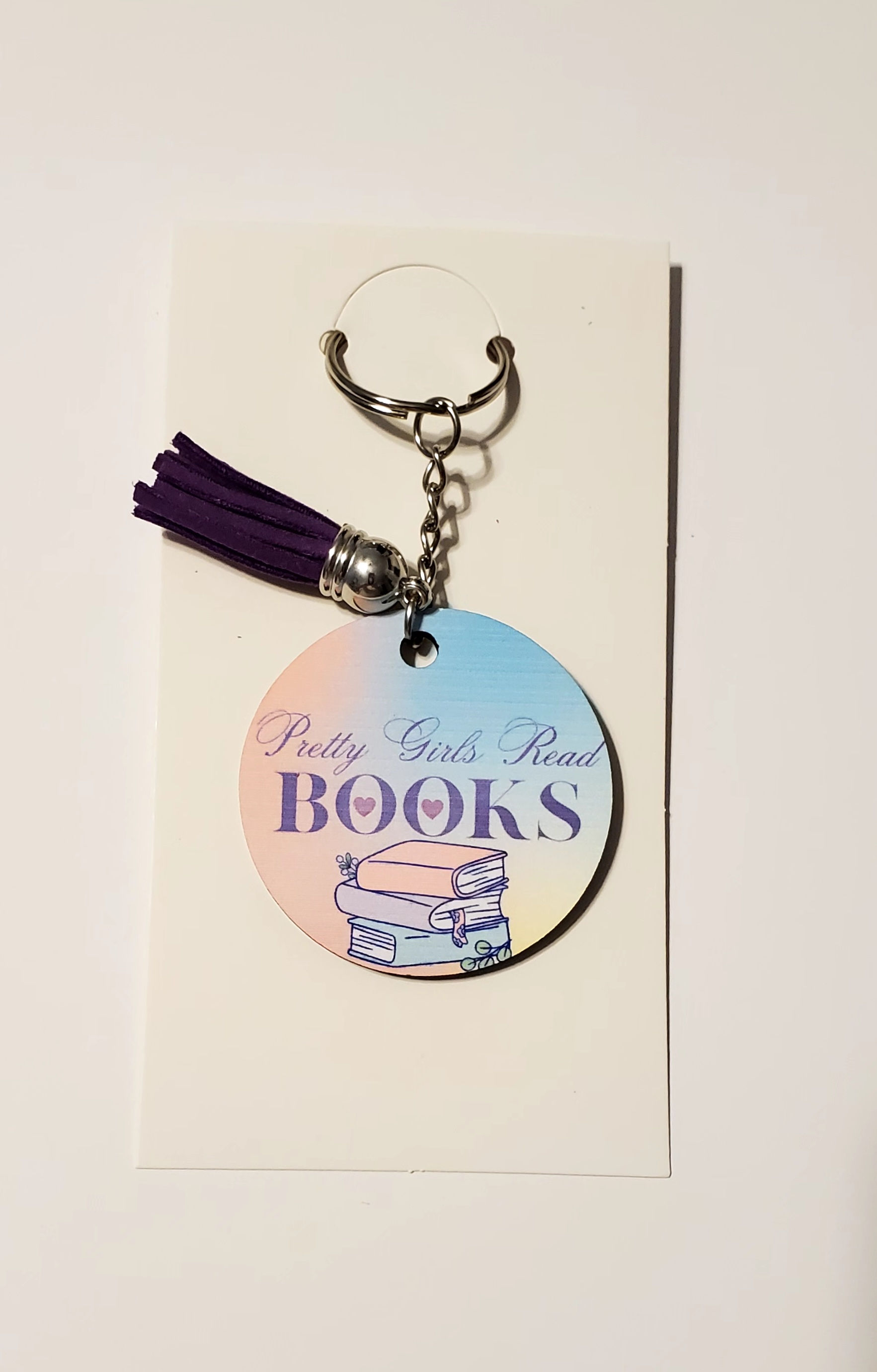 Book Lovers Keychain - Pretty Girls Read Books