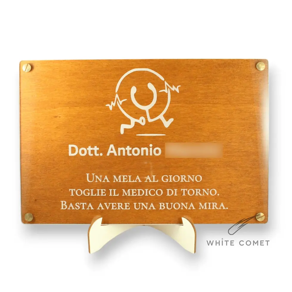 Miniatura: targa da interno, in legno tinto e plexiglass, con incisione logo e nome attività, descrizione, per ufficio