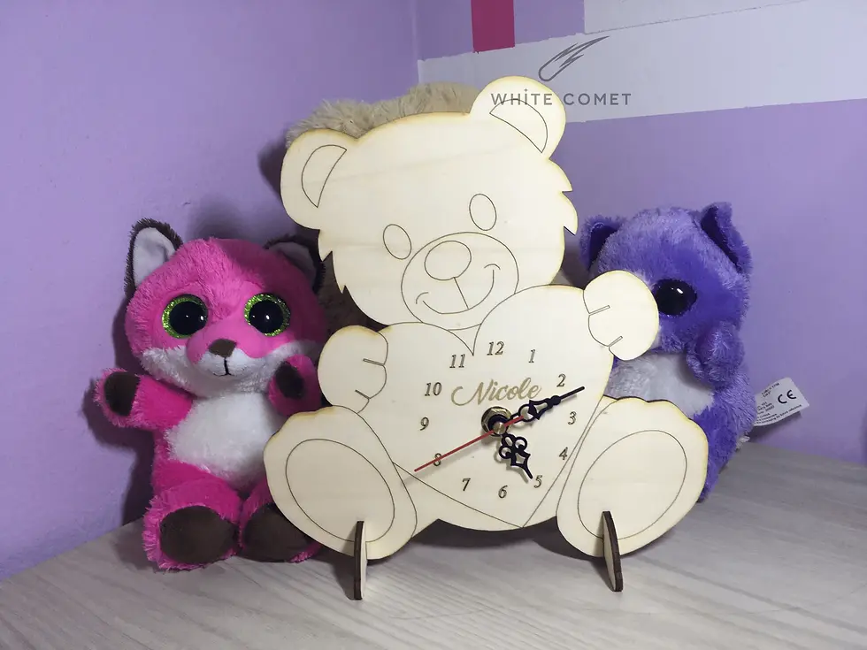 Miniatura: orologio grande orsetto in legno. Bomboniera per battesimo, compleanni, comunione e cresima, nome personalizzato