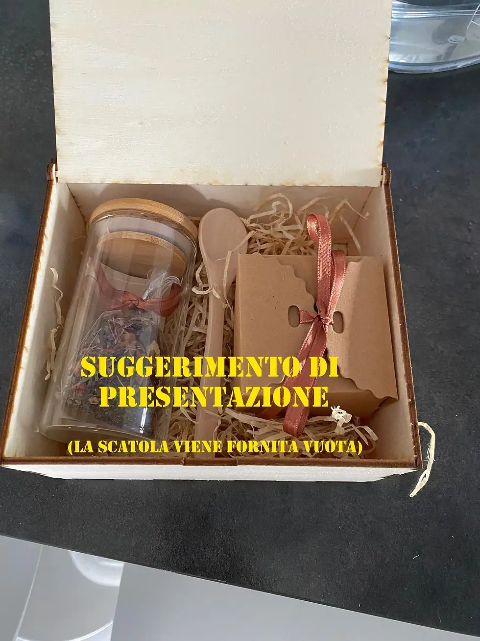 Miniatura: scatola in legno incisa, bomboniera per matrimonio e anniversari, taglio laser