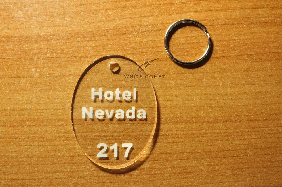 Miniatura: portachiavi hotel, B&B, albergo, struttura ricettiva, in plexiglass trasparente, incisione laser struttura e numeri camere