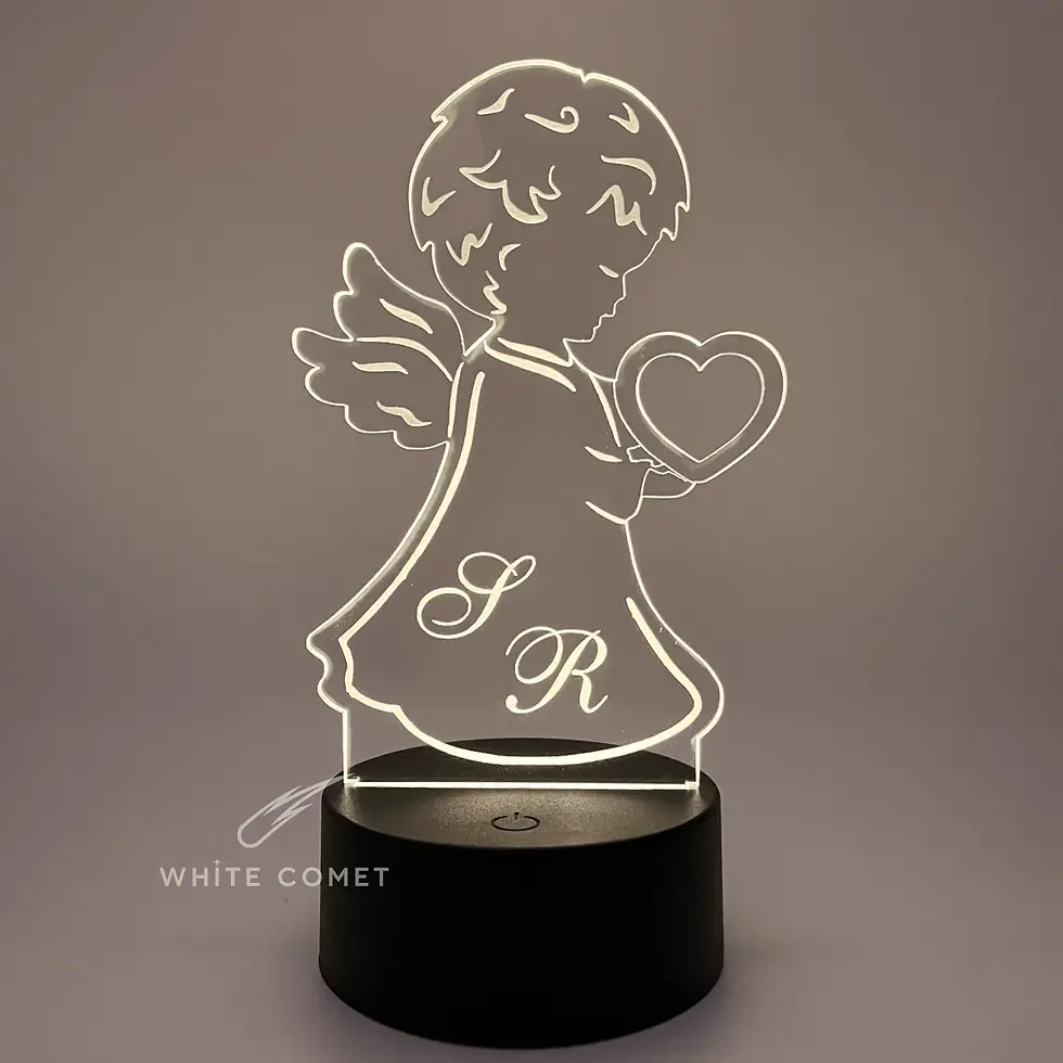 Miniatura: Lampada in plexiglass con base in plastica ABS, illuminata RGB, con sagoma angelo e iniziali incise laser