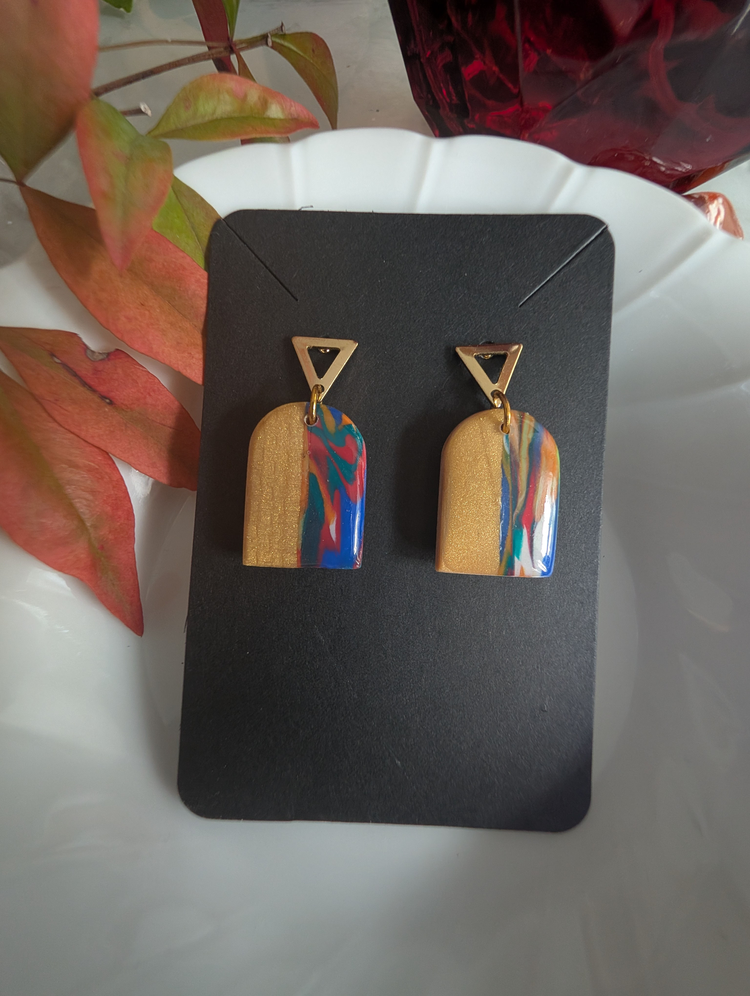 Small roman arch shape chandelier in lorikeet and gold