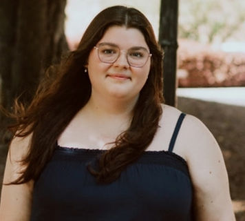 Naomi Hodges_edited.jpg