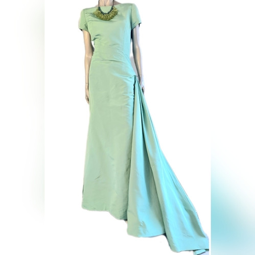 US 12 XL - $6,400 OSCAR DE LA RENTA GREEN SILK SASH ELEGANT RUNWAY GOWN | Oscarmarcusfashions US 12 XL - $6,400 OSCAR DE LA RENTA GREEN SILK SASH ELEGANT RUNWAY GOWN | Oscarmarcusfashions