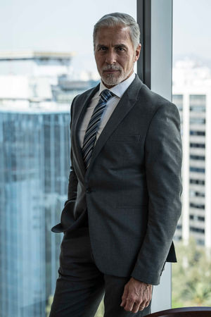 Carlos Duarte en la serie "El Ultimo Dragon"