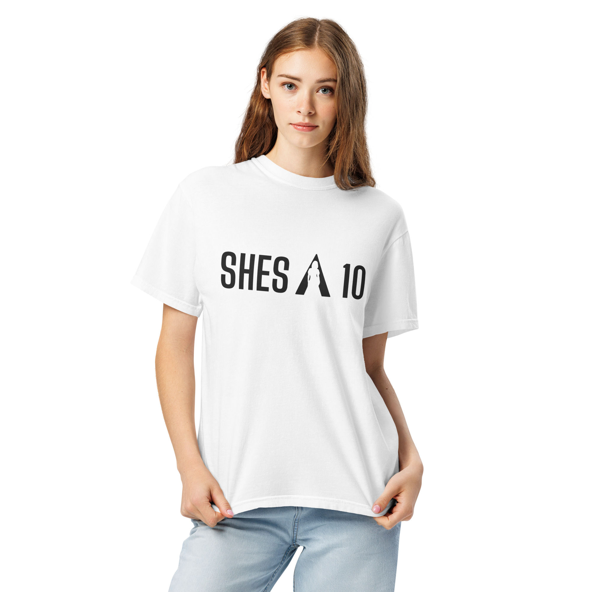 Unisex She's A Ten T-Shirt