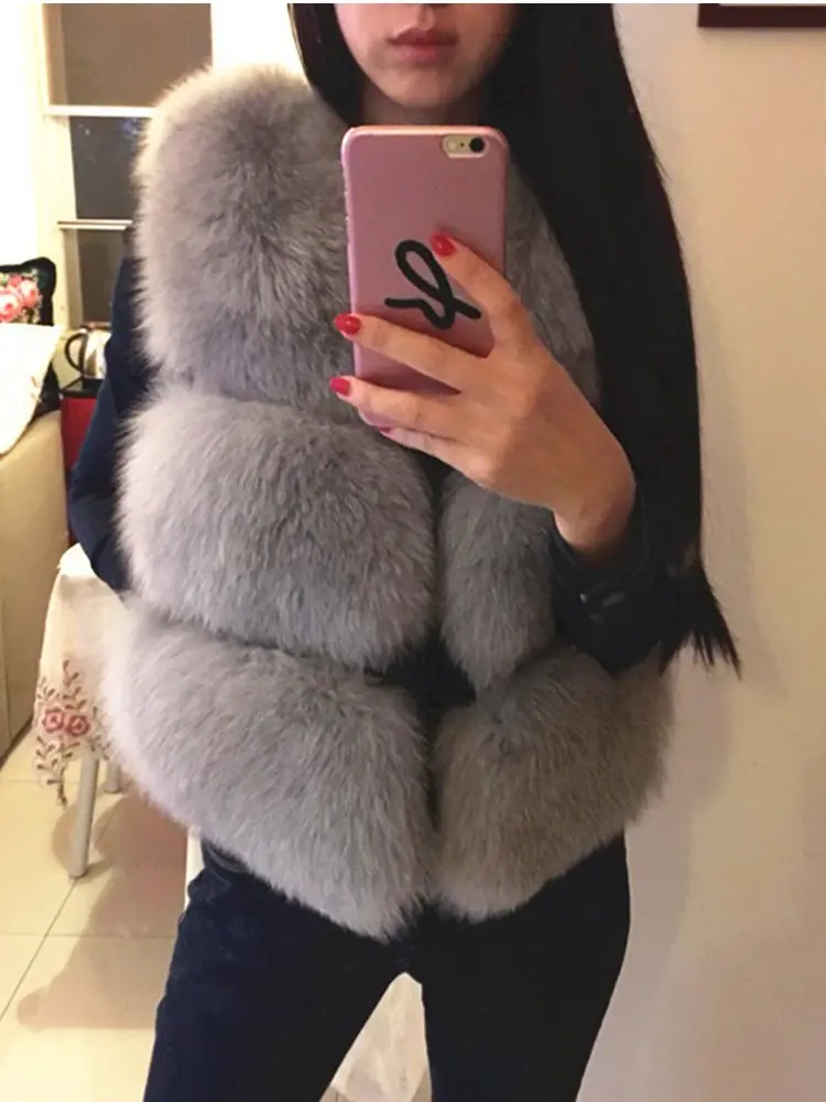 Thumbnail: Women's Autumn Winter Thick Warm Faux Fox Fur Vest