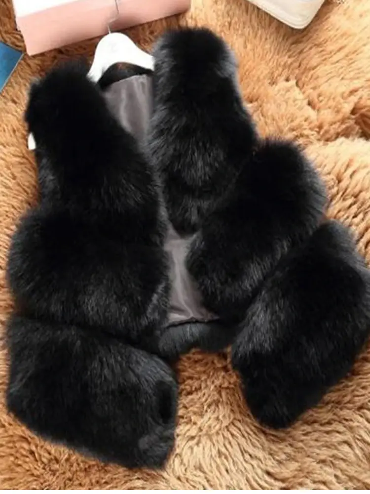 Thumbnail: Women's Autumn Winter Thick Warm Faux Fox Fur Vest