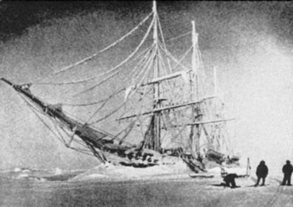 04 Another view of The Belgica frozen in