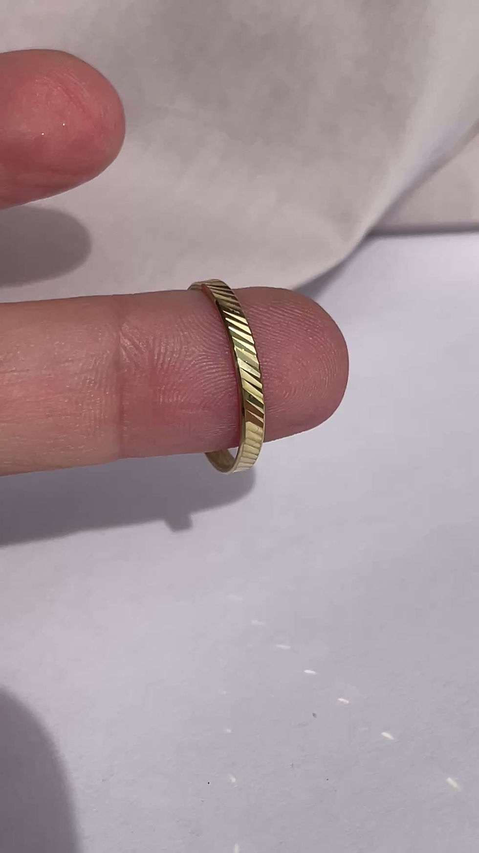 Miniatura: Anillo Facetado en Oro 18k