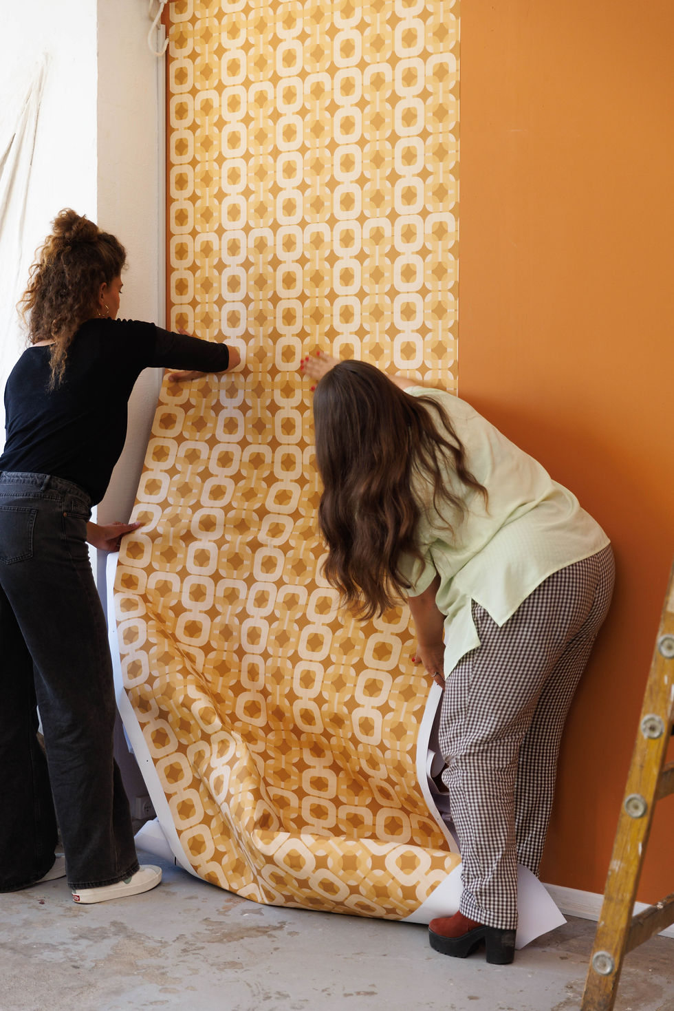 Thumbnail: Transparent Mocha Squares Wallpaper