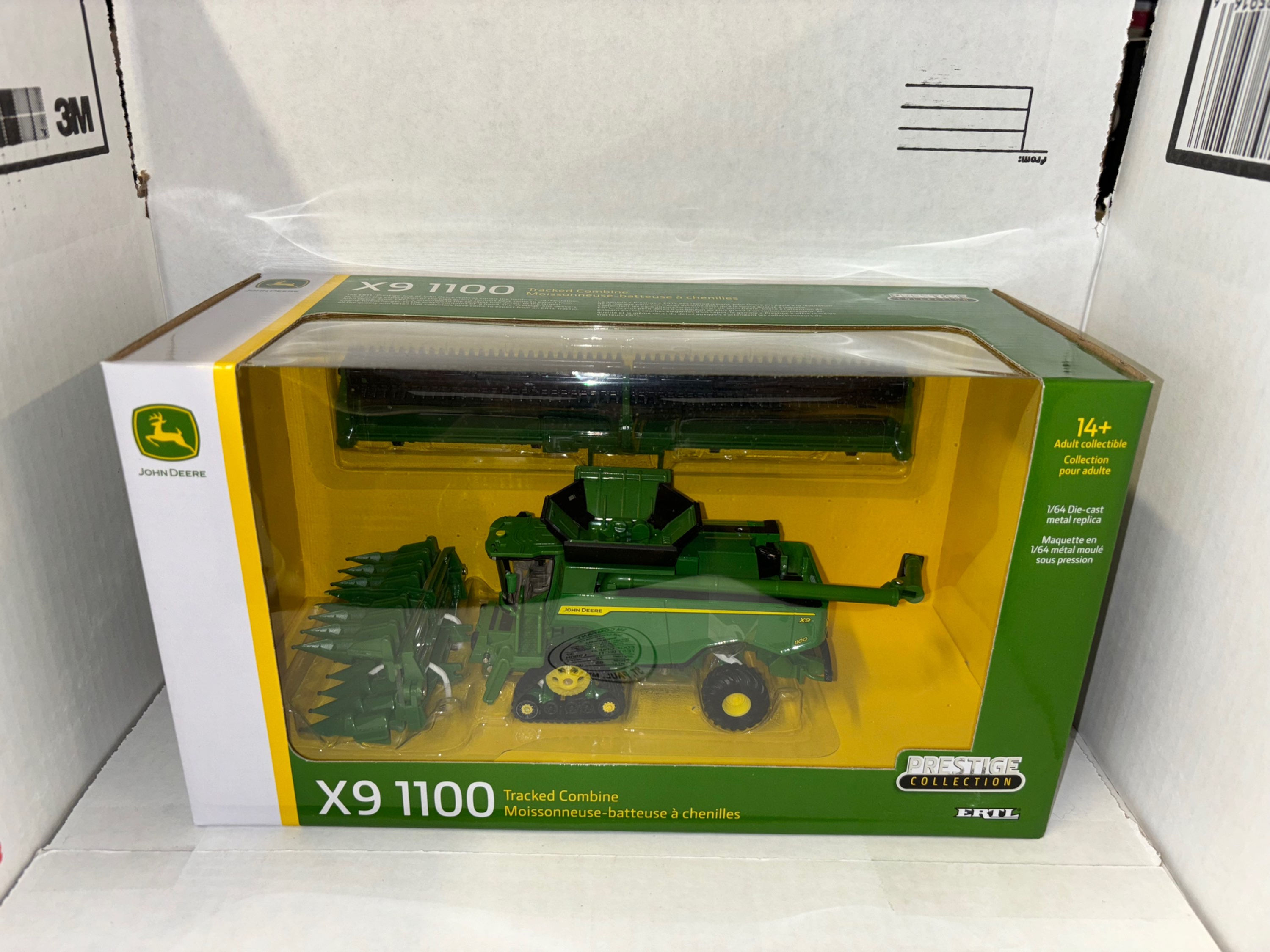 1/64 John Deere X9 1100 Tracked Combine