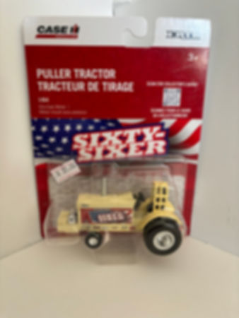 1/64 Case IH “Sixty-Sixer” Pulling Tractor CHASER UNIT