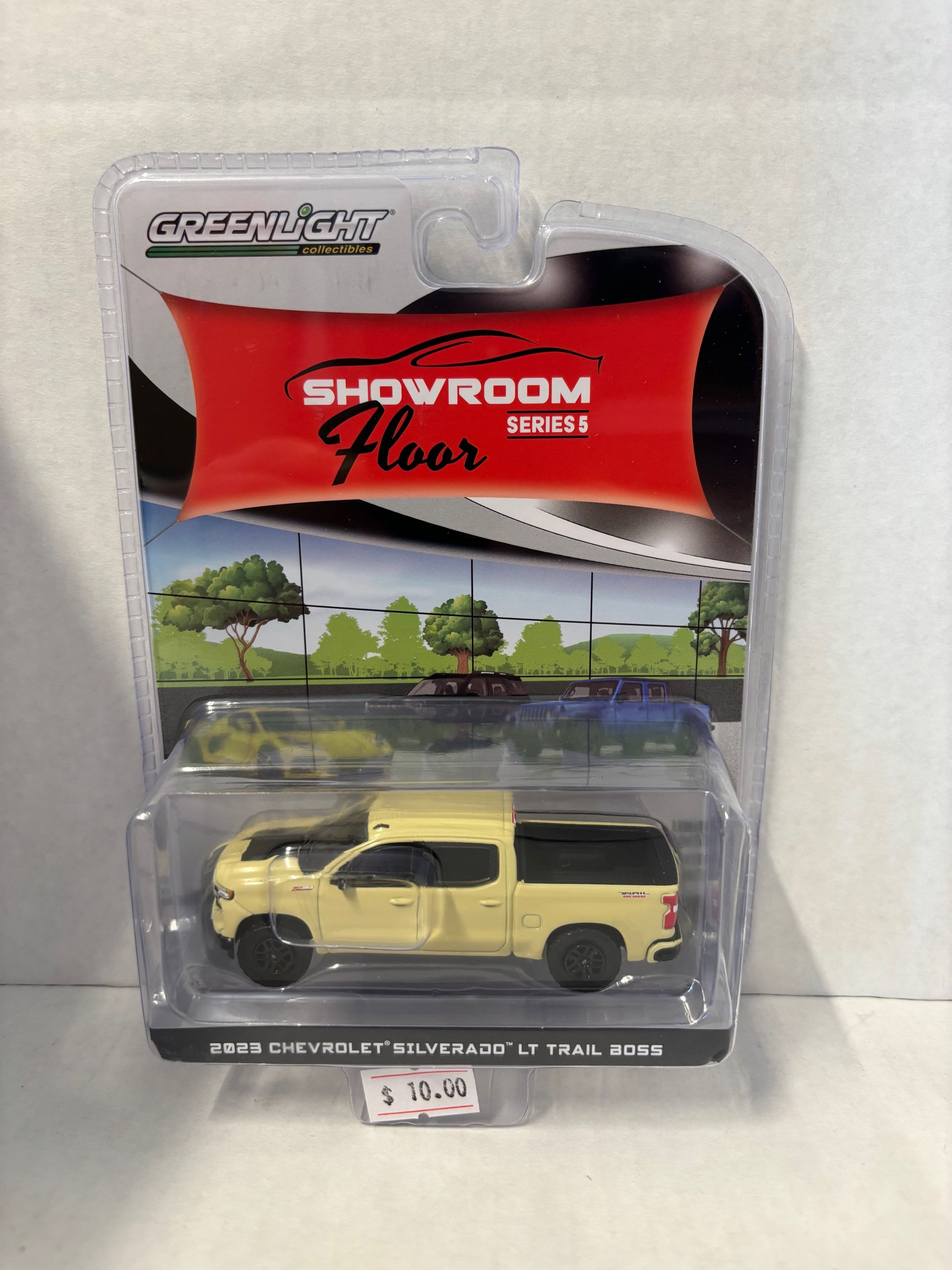 1/64 GL Chevrolet Silverado Trail Boss