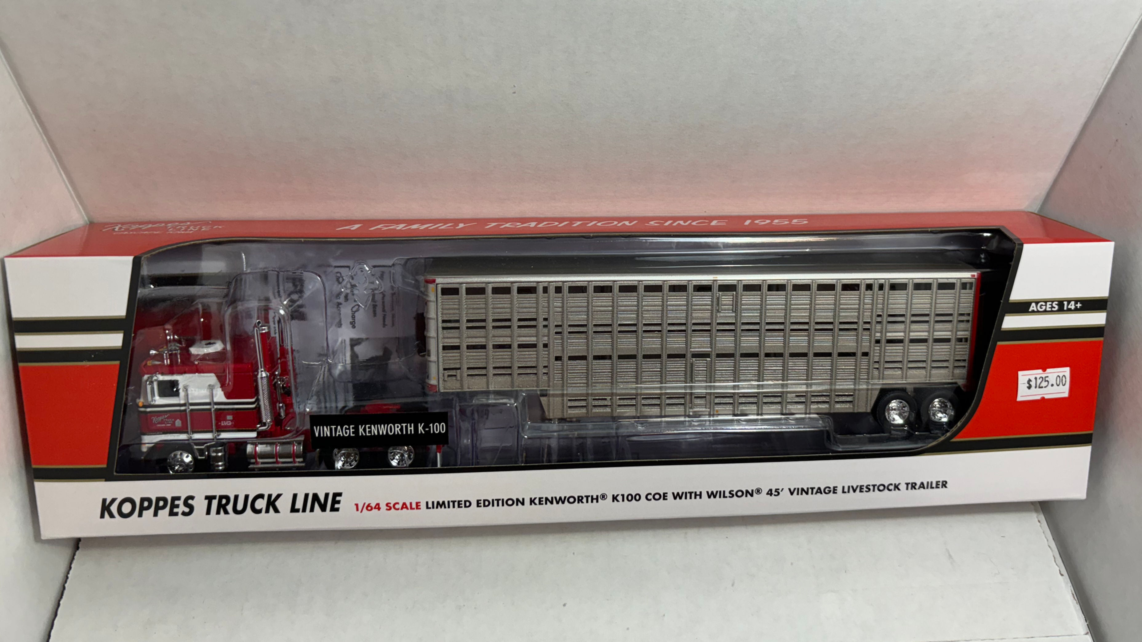 1/64 DCP Koppes Kenworth K100 Cabover w/ Vintage Livestock Trailer