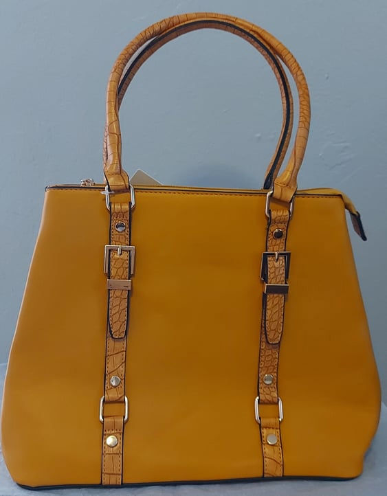 CARTERA  JOLENE MUZTAZA
