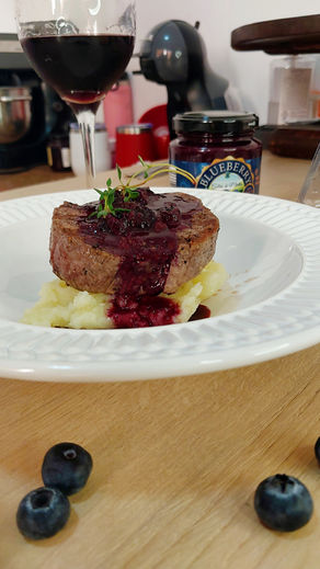 Filé Mignon com Molho de Blueberry