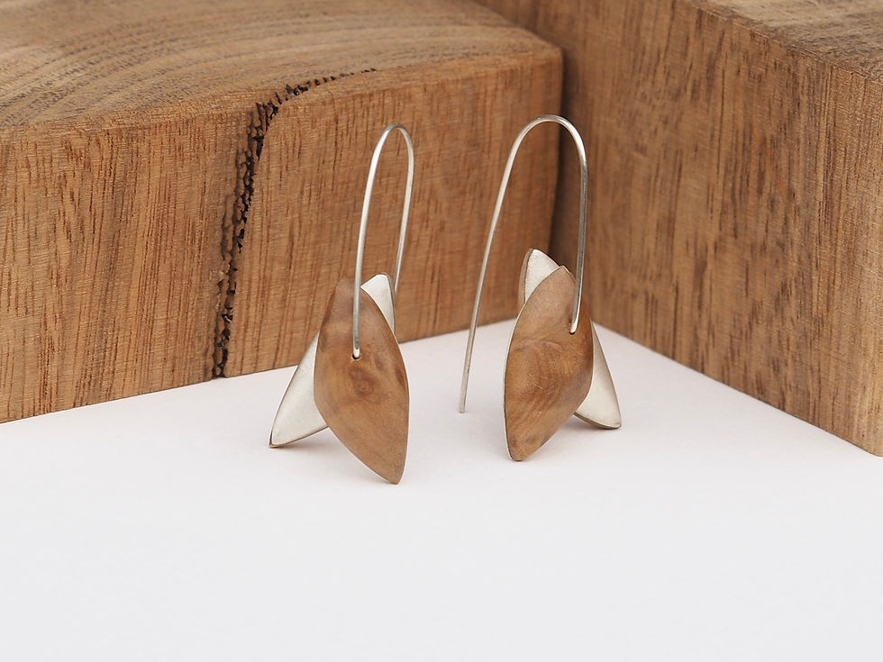 Thumbnail: Blossom earrings small  